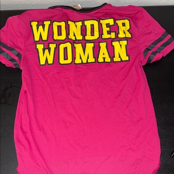 DC Comics Hot Pink Short Sleeve Tee with Yellow Wonder Woman Emblem - Picture 3 of 5